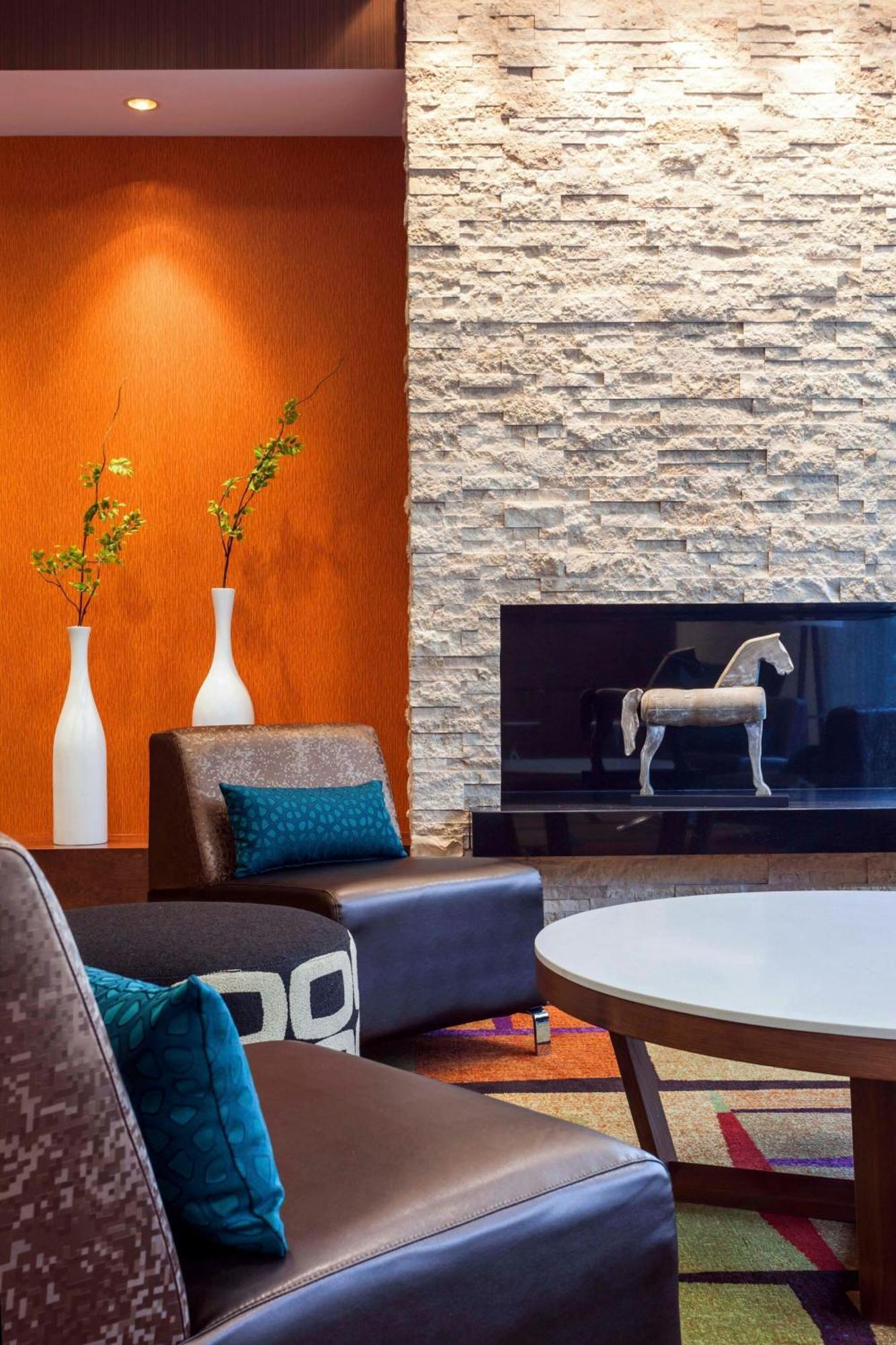 Fairfield Inn And Suites Chicago Downtown-River North Экстерьер фото