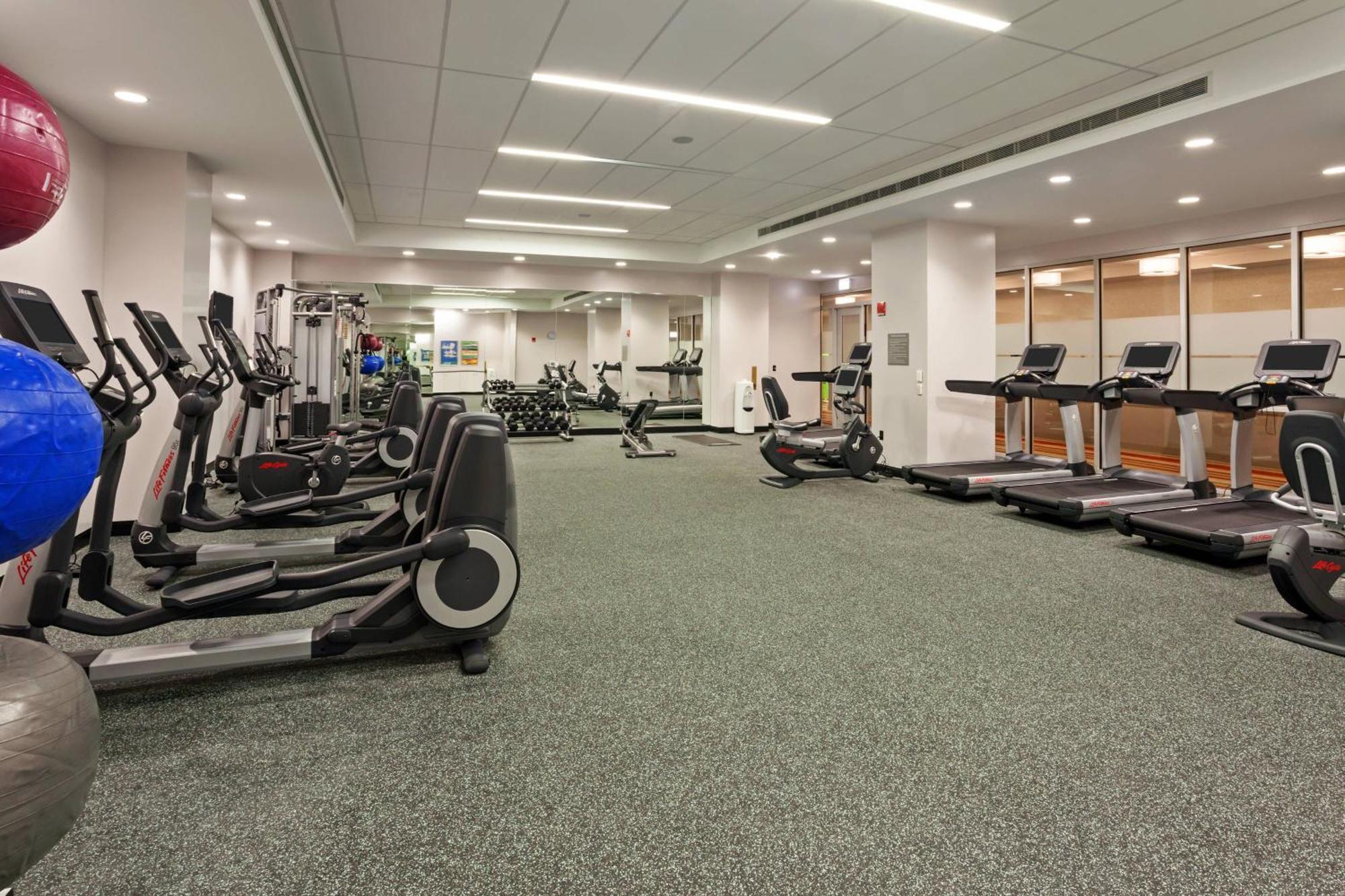Fairfield Inn And Suites Chicago Downtown-River North Экстерьер фото